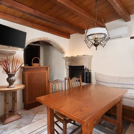 Bastione Malvasia 호텔 3*