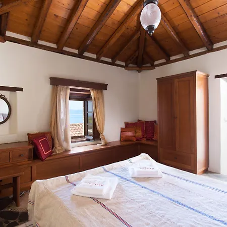 Bastione Malvasia 3* Monemvasía