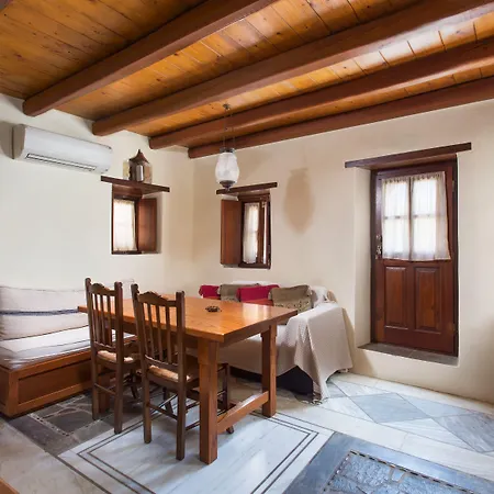 Bastione Malvasia 3* Monemvasía